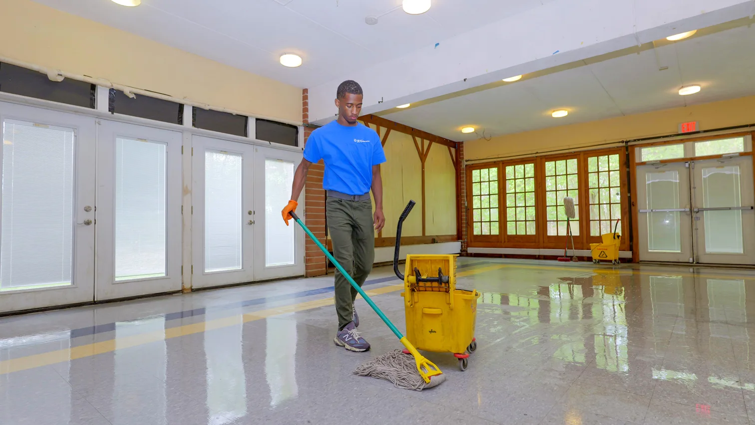 Floor waxing in action